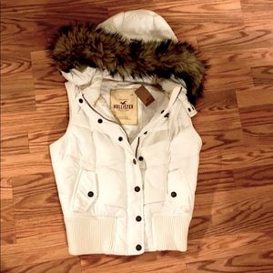 Hollister vest hooded puffer white